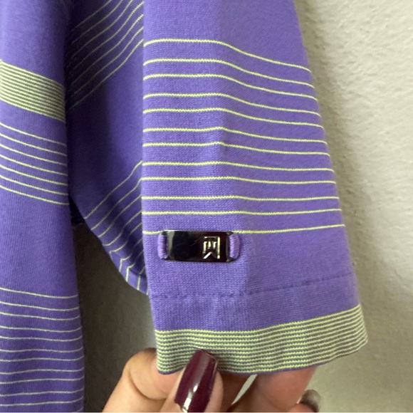 #720 Tiger Woods Purple/Green Golf Shirt Size Medium - Picture 6 of 11